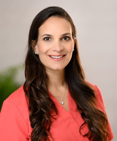 Dr. Magyar Dominika, fogszakorvos, 2. kerület Budapest, Foxxi Medical arcesztétika, orvos esztétikai arckezelések